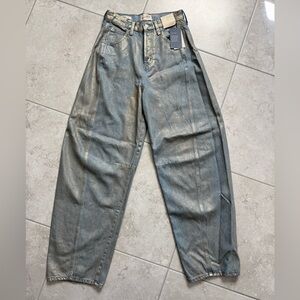 High Rise Curved Leg Denim & Gold jeans
